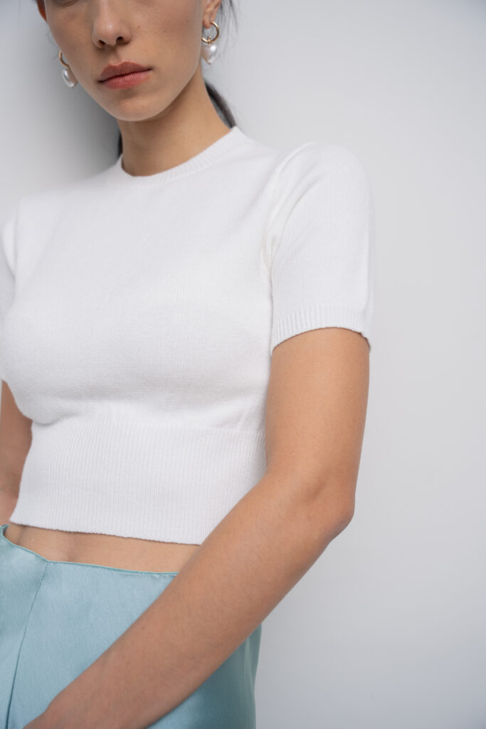 Crop Minnie Knit Tee in White