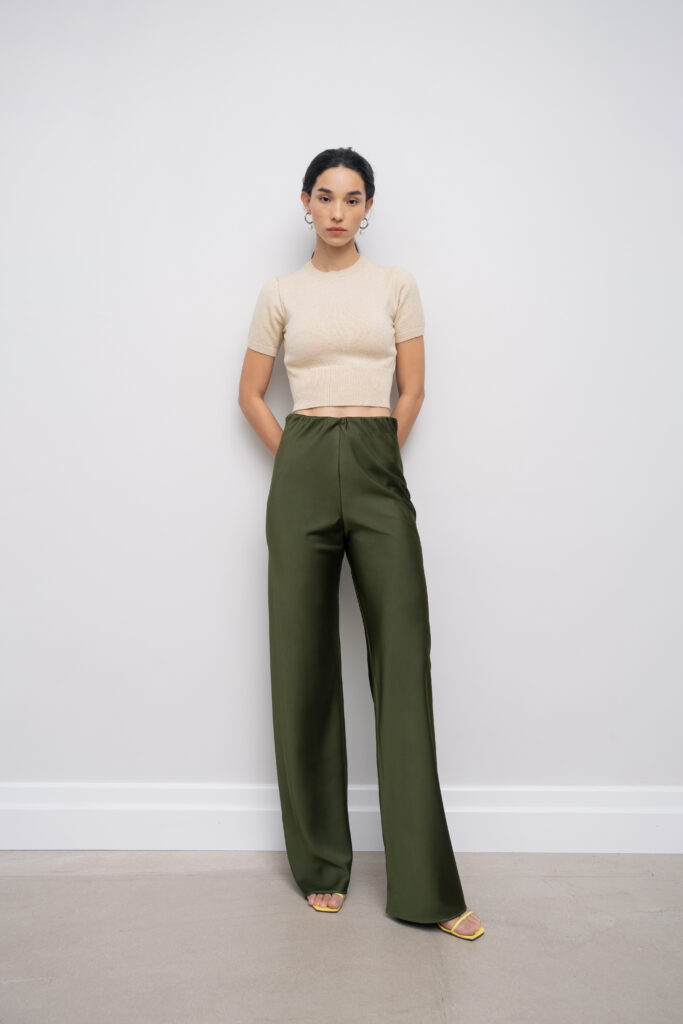 Daisy Satin Pants in Moss