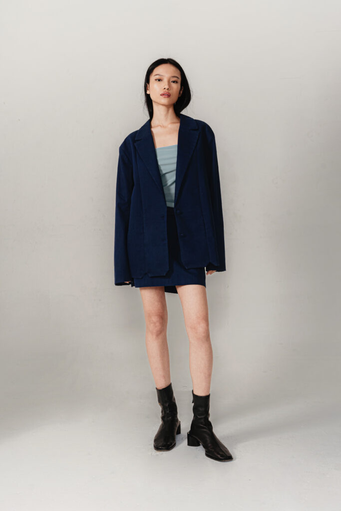 Charli Oversized Blazer in Navy