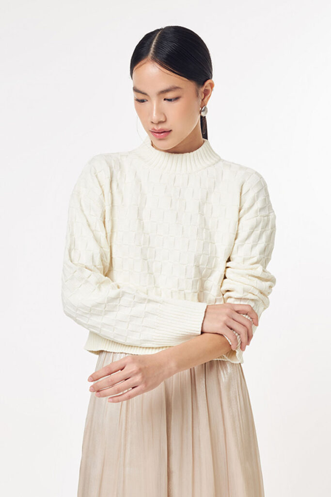 Agnes Checkered Sweater in Vanilla